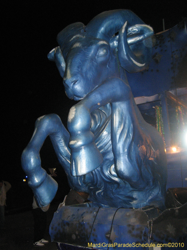 Original-Krewe-of-Orpheus-2010-Mandeville-Mardi-Gras-166