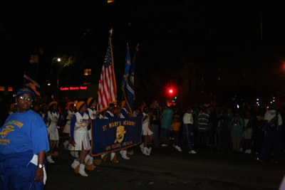 Krewe-of-Orpheus-2008-New-Orleans-Mardi-Gras-Parade-0442