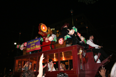 Krewe-of-Orpheus-2008-New-Orleans-Mardi-Gras-Parade-0461