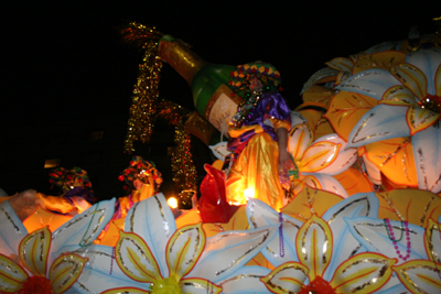 Krewe-of-Orpheus-2008-New-Orleans-Mardi-Gras-Parade-0545