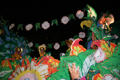 Krewe-of-Orpheus-2008-New-Orleans-Mardi-Gras-Parade-0563