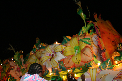 Krewe-of-Orpheus-2008-New-Orleans-Mardi-Gras-Parade-0600