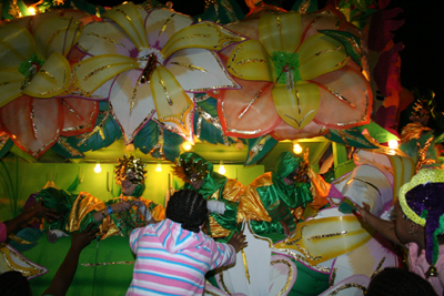 Krewe-of-Orpheus-2008-New-Orleans-Mardi-Gras-Parade-0601