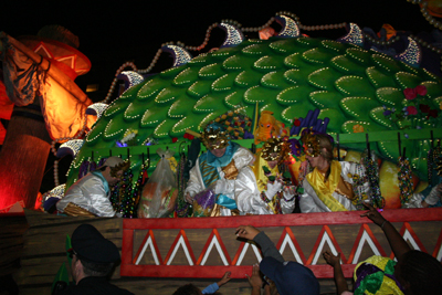 Krewe-of-Orpheus-2008-New-Orleans-Mardi-Gras-Parade-0714