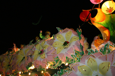 Krewe-of-Orpheus-2008-New-Orleans-Mardi-Gras-Parade-0751