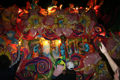 Krewe-of-Orpheus-2008-New-Orleans-Mardi-Gras-Parade-0795