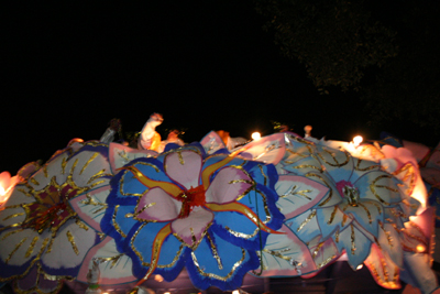 Krewe-of-Orpheus-2008-New-Orleans-Mardi-Gras-Parade-0871