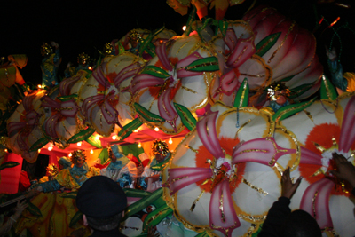 Krewe-of-Orpheus-2008-New-Orleans-Mardi-Gras-Parade-0878