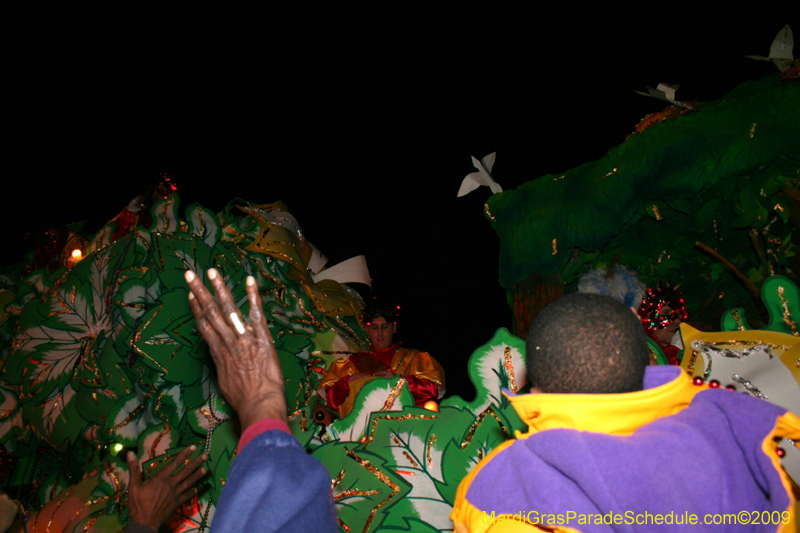 2009-Krewe-of-Orpheus-presents-The-Whimsical-World-of-How-and-Why-Mardi-Gras-New-Orleans-1587