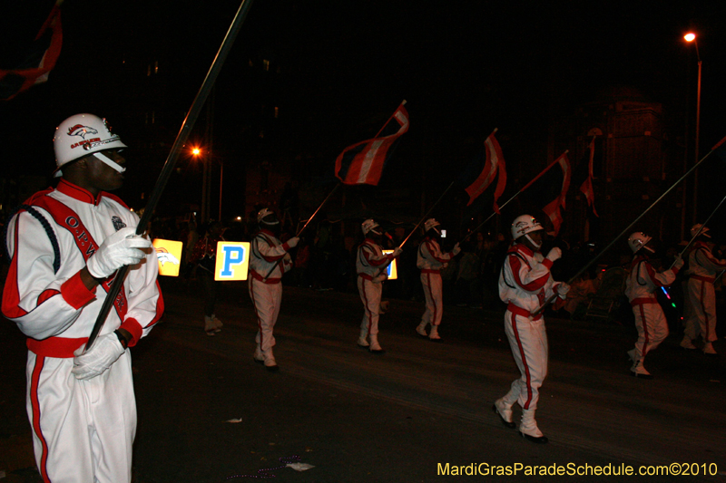 Krewe-of-Orpheus-2010-New-Orleans-Mardi-Gras-09905