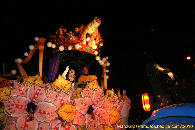 Krewe-of-Orpheus-2010-New-Orleans-Mardi-Gras-09920