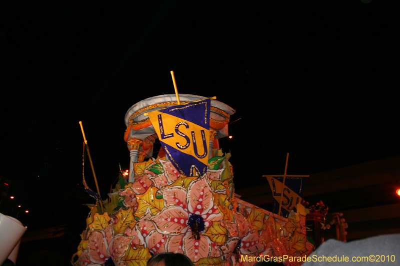 Krewe-of-Orpheus-2010-New-Orleans-Mardi-Gras-09923