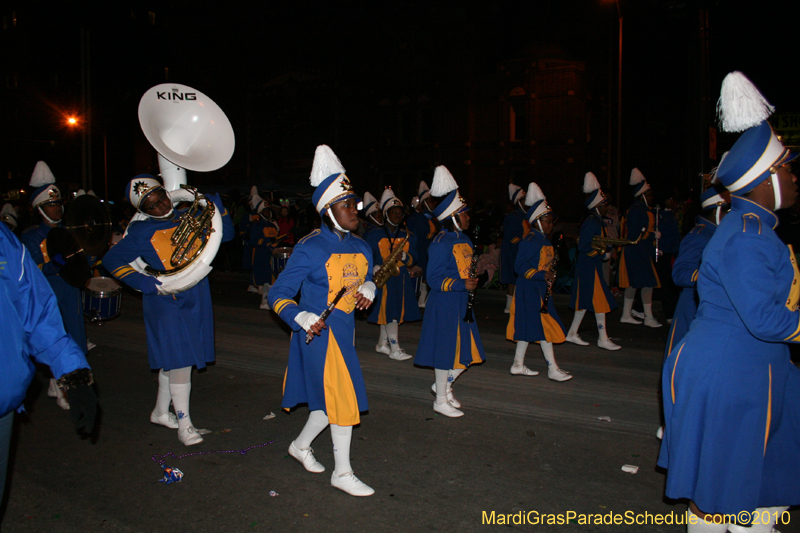 Krewe-of-Orpheus-2010-New-Orleans-Mardi-Gras-09928