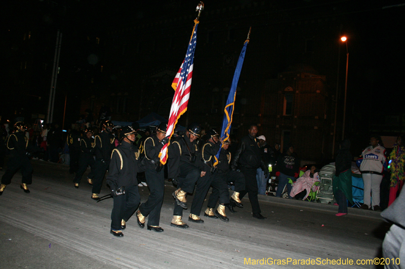 Krewe-of-Orpheus-2010-New-Orleans-Mardi-Gras-09938