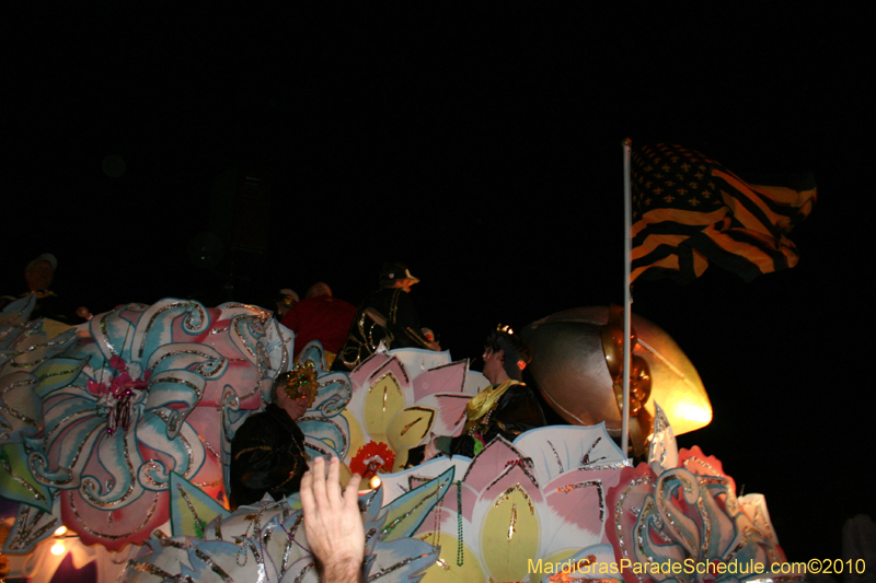 Krewe-of-Orpheus-2010-New-Orleans-Mardi-Gras-09972