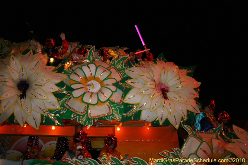 Krewe-of-Orpheus-2010-New-Orleans-Mardi-Gras-09999