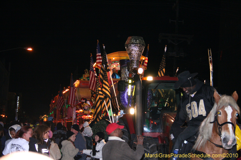 Krewe-of-Orpheus-2010-New-Orleans-Mardi-Gras-10010