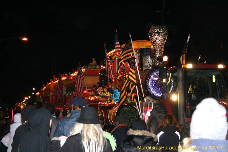 Krewe-of-Orpheus-2010-New-Orleans-Mardi-Gras-10011