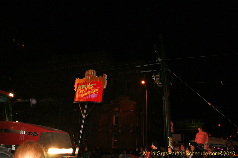 Krewe-of-Orpheus-2010-New-Orleans-Mardi-Gras-10012