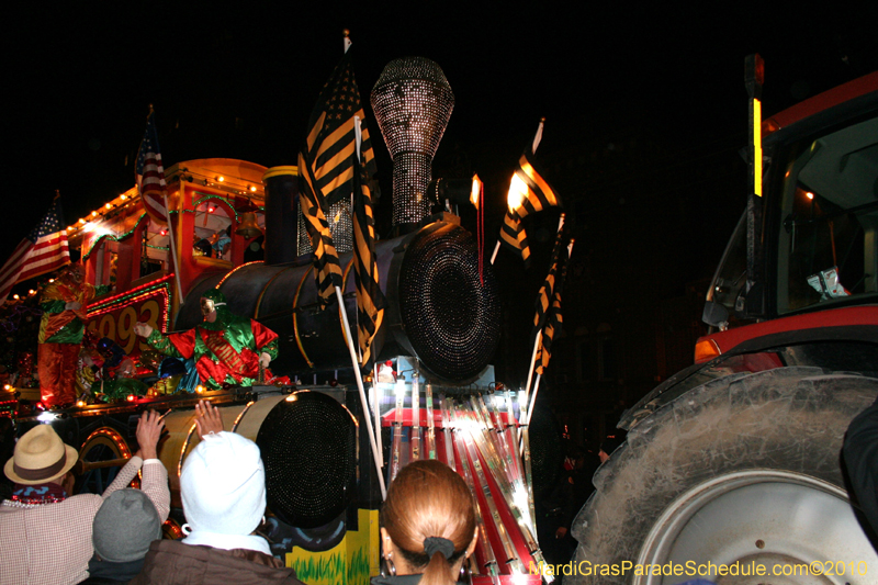 Krewe-of-Orpheus-2010-New-Orleans-Mardi-Gras-10013