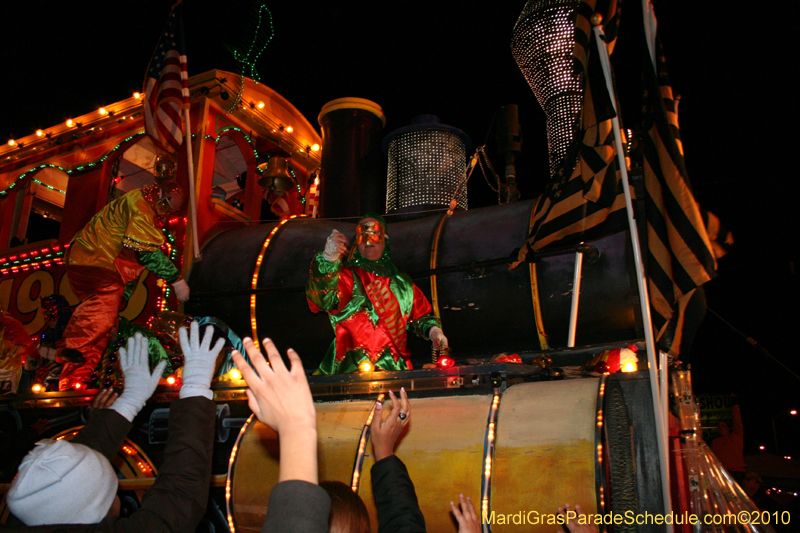 Krewe-of-Orpheus-2010-New-Orleans-Mardi-Gras-10014