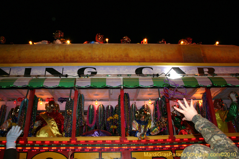 Krewe-of-Orpheus-2010-New-Orleans-Mardi-Gras-10026