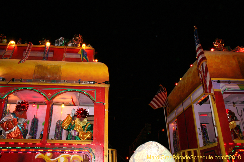 Krewe-of-Orpheus-2010-New-Orleans-Mardi-Gras-10036