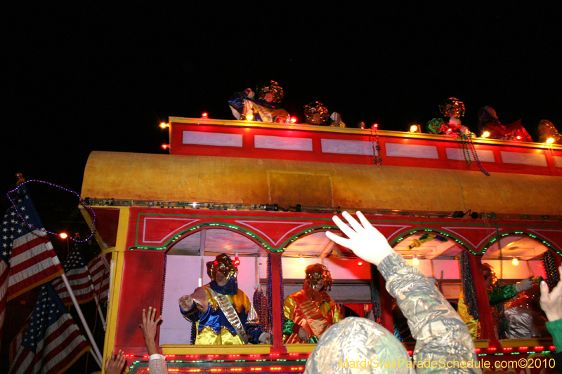 Krewe-of-Orpheus-2010-New-Orleans-Mardi-Gras-10046