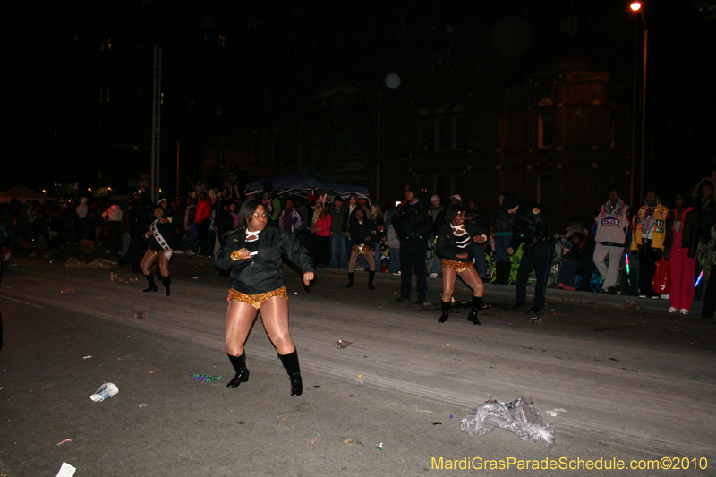 Krewe-of-Orpheus-2010-New-Orleans-Mardi-Gras-10062