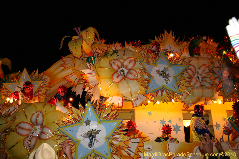 Krewe-of-Orpheus-2010-New-Orleans-Mardi-Gras-10069