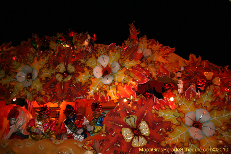 Krewe-of-Orpheus-2010-New-Orleans-Mardi-Gras-10073