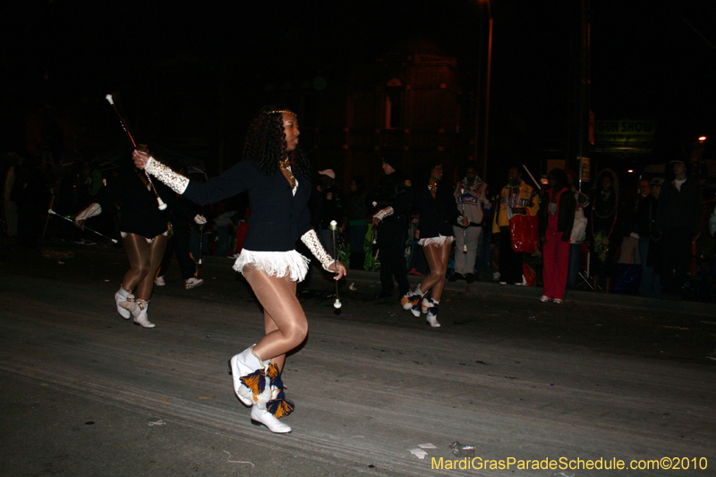 Krewe-of-Orpheus-2010-New-Orleans-Mardi-Gras-10082