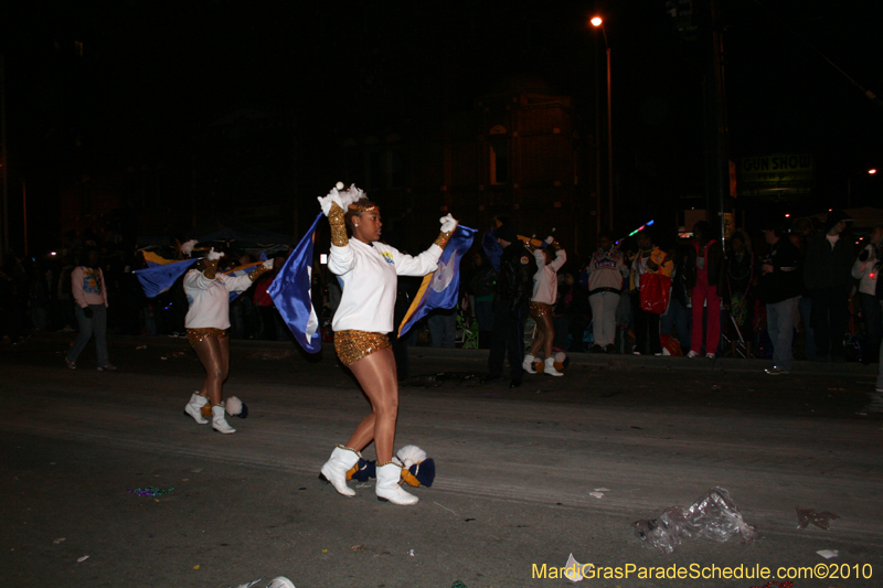 Krewe-of-Orpheus-2010-New-Orleans-Mardi-Gras-10090