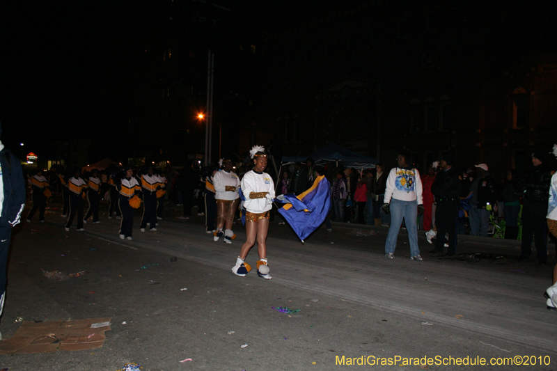 Krewe-of-Orpheus-2010-New-Orleans-Mardi-Gras-10091