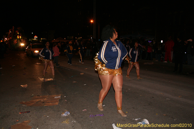 Krewe-of-Orpheus-2010-New-Orleans-Mardi-Gras-10095