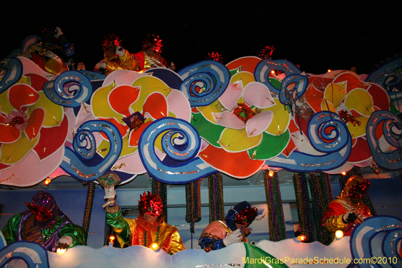 Krewe-of-Orpheus-2010-New-Orleans-Mardi-Gras-10115