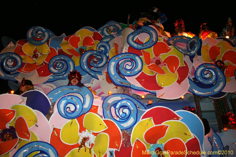 Krewe-of-Orpheus-2010-New-Orleans-Mardi-Gras-10117