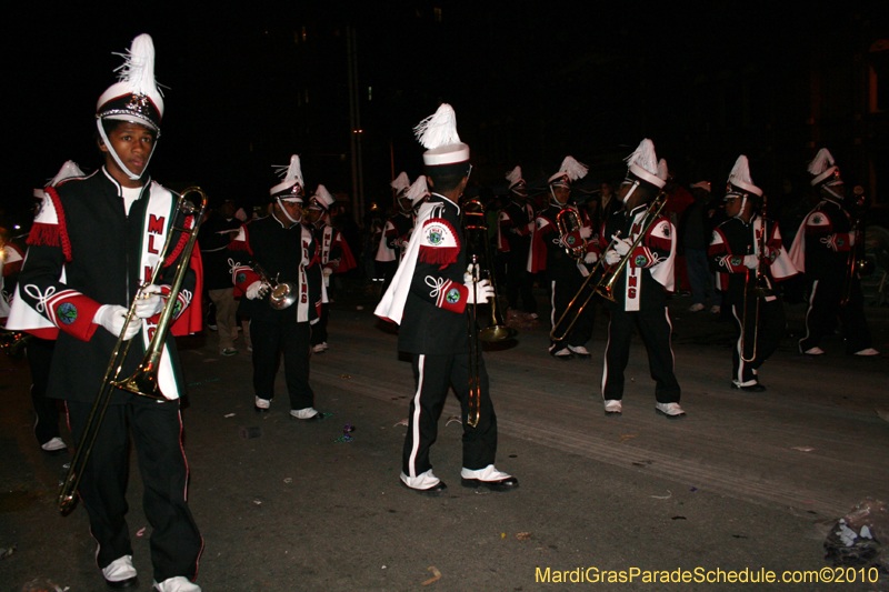 Krewe-of-Orpheus-2010-New-Orleans-Mardi-Gras-10121