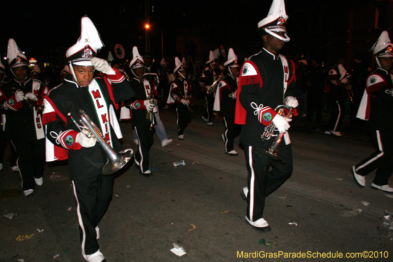 Krewe-of-Orpheus-2010-New-Orleans-Mardi-Gras-10123