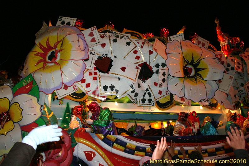 Krewe-of-Orpheus-2010-New-Orleans-Mardi-Gras-10134