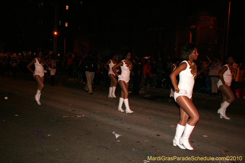 Krewe-of-Orpheus-2010-New-Orleans-Mardi-Gras-10153