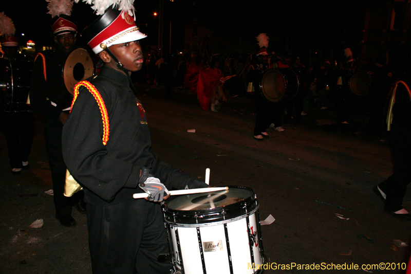 Krewe-of-Orpheus-2010-New-Orleans-Mardi-Gras-10156