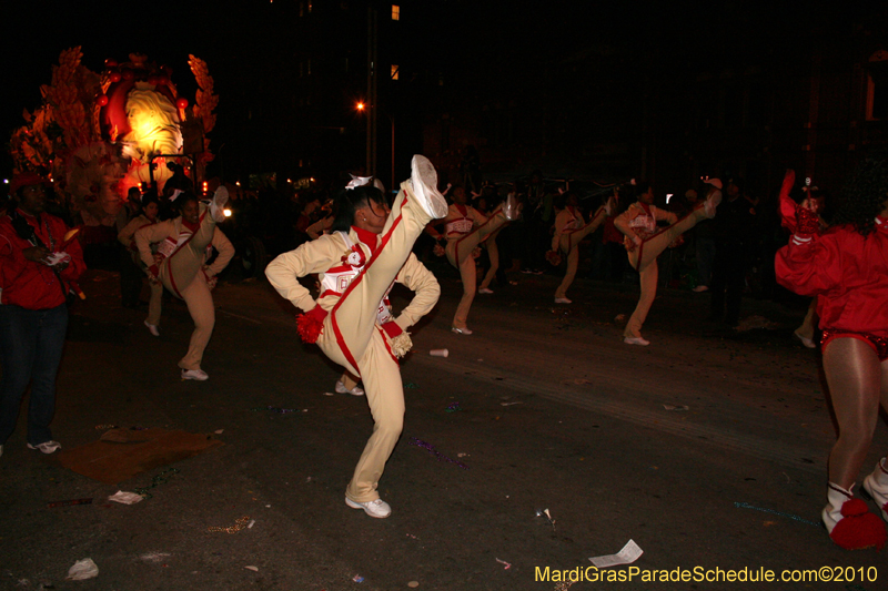 Krewe-of-Orpheus-2010-New-Orleans-Mardi-Gras-10159