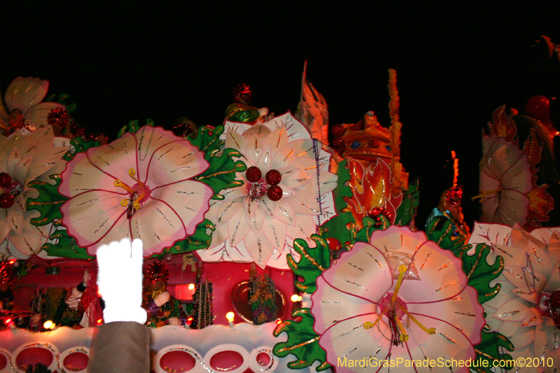 Krewe-of-Orpheus-2010-New-Orleans-Mardi-Gras-10164