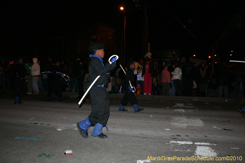 Krewe-of-Orpheus-2010-New-Orleans-Mardi-Gras-10172