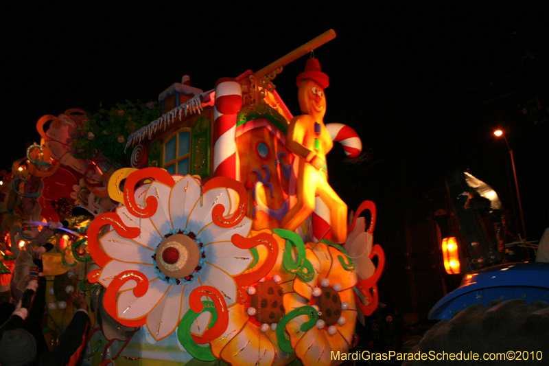 Krewe-of-Orpheus-2010-New-Orleans-Mardi-Gras-10177