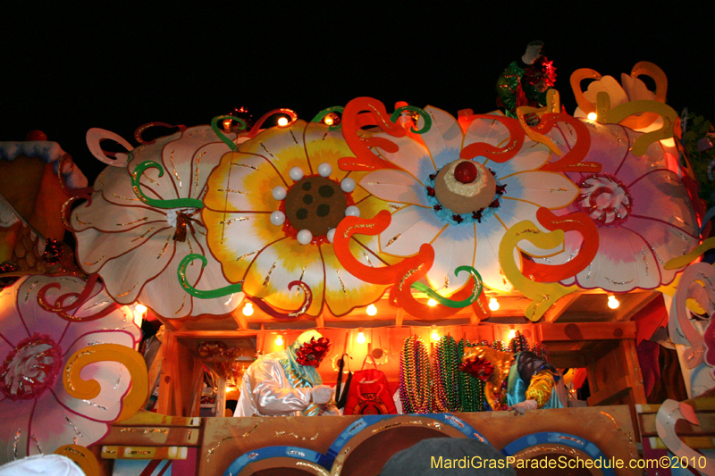 Krewe-of-Orpheus-2010-New-Orleans-Mardi-Gras-10182