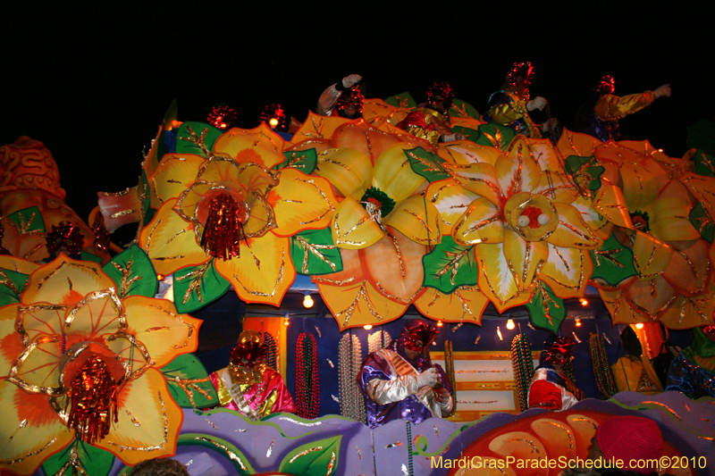 Krewe-of-Orpheus-2010-New-Orleans-Mardi-Gras-10198