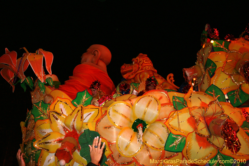 Krewe-of-Orpheus-2010-New-Orleans-Mardi-Gras-10200