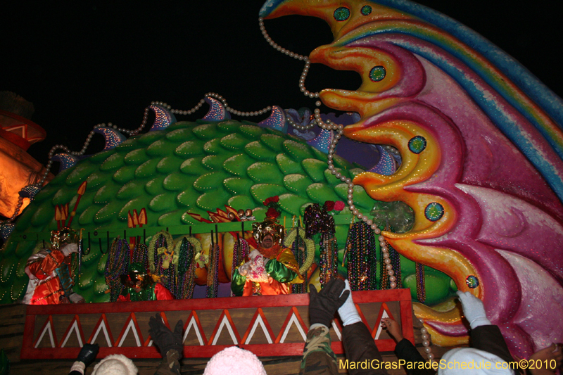 Krewe-of-Orpheus-2010-New-Orleans-Mardi-Gras-10205